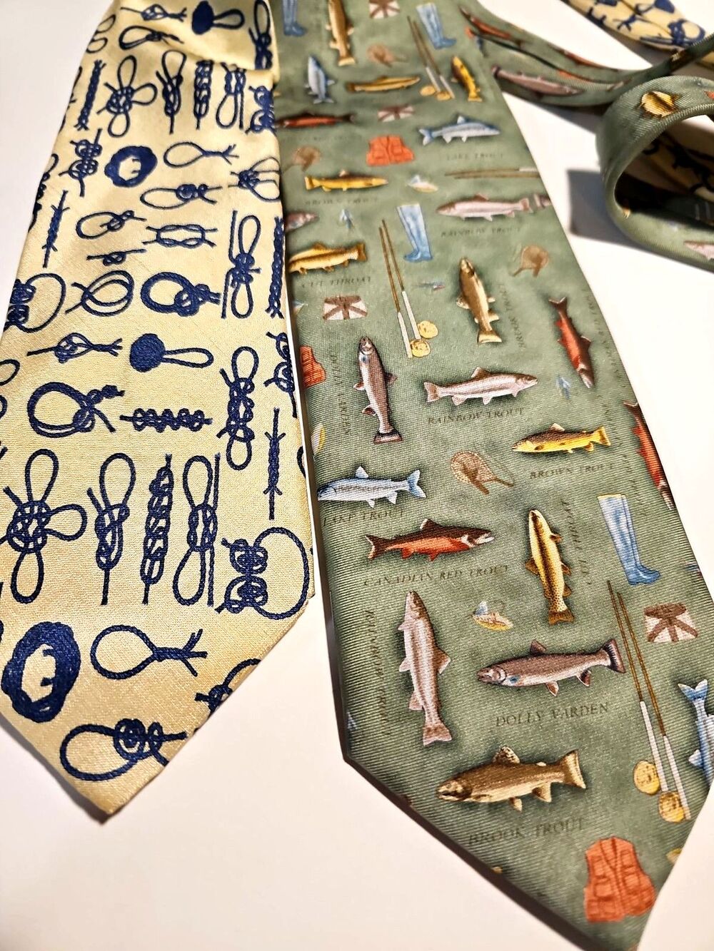 Men’s Silk Tie Lot Fishing Nautical Preppy ALVNN Geoffrey Beene Novelty - Picture 2 of 8